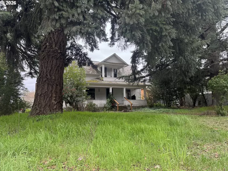 805 River RD, Eugene, OR 97404