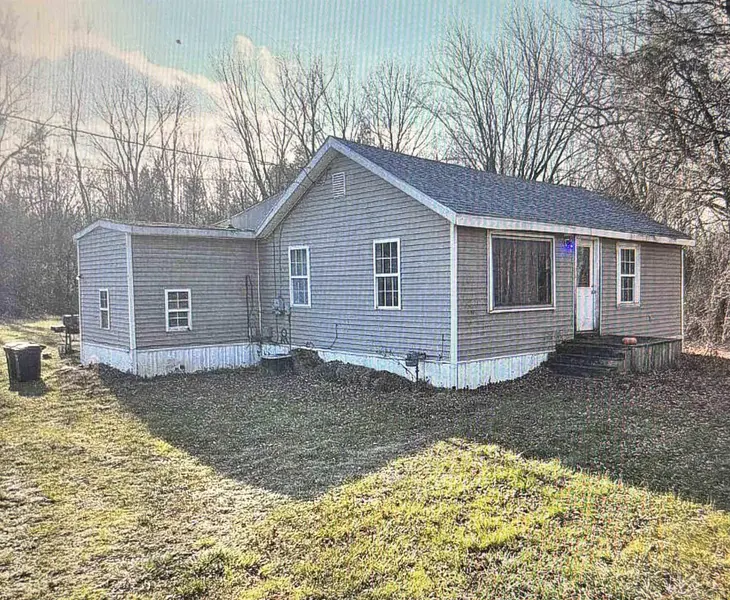 3055 W Birch Run RD, Albee Twp, MI 48417