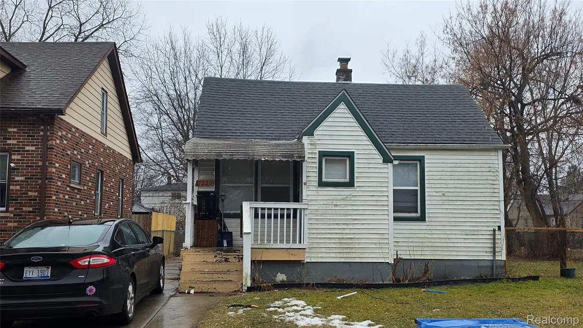 7220 Toepfer RD, Warren, MI 48091