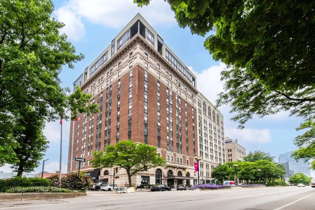 112 King ST E #603, Hamilton, ON L8N 1A8