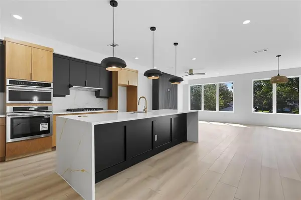 1906 Leath Street, Dallas, TX 75212