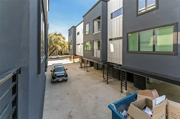 1105 Poindexter Street #B3, Fort Worth, TX 76102