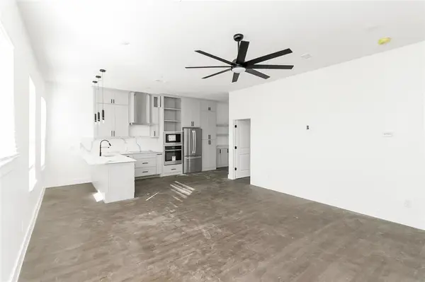 1101 Poindexter Street #A2, Fort Worth, TX 76102