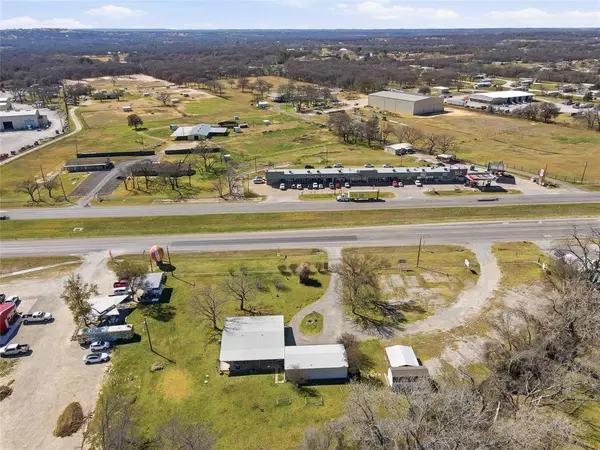 Reno, TX 76082,4861 E Highway 199