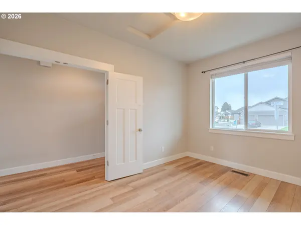 1605 NW 27TH CT, Battle Ground, WA 98604