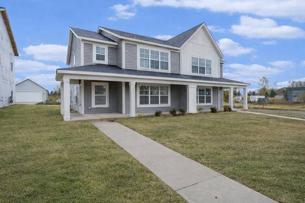 883 Main ST, Holland City, MI 49423