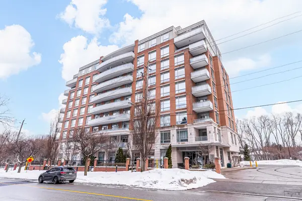 17 Ruddington DR #101, Toronto C15, ON M2K 0A8