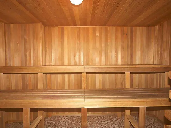 1900 Sheppard AVE E #1203, Toronto C15, ON M2J 4T4