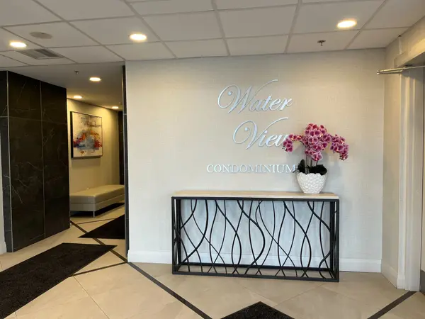 6 Toronto ST #406, Barrie, ON L4N 9R2