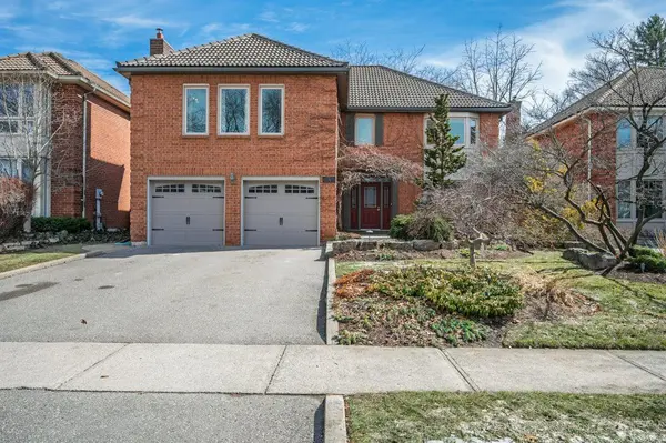333 Claremont CRES, Oakville, ON L6J 6J9