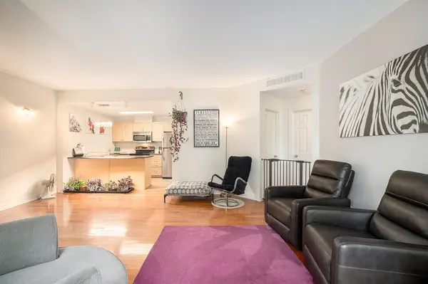 1119 Stittsville Main ST #D, Stittsville - Munster - Richmond, ON K2S 0C8