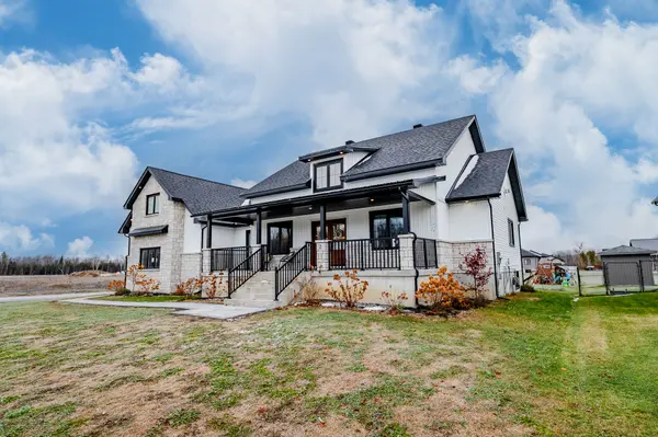 2 Meadow LN, South Stormont, ON K0C 1R0