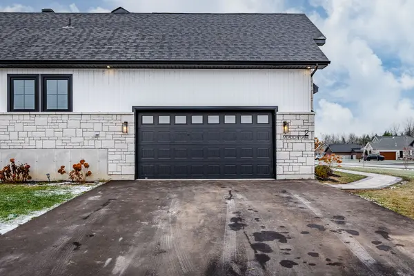 2 Meadow LN, South Stormont, ON K0C 1R0