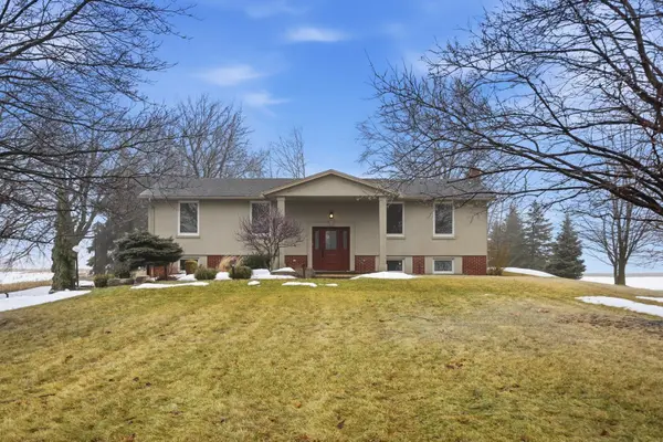 9389 Chippewa RD W, Hamilton, ON L0R 1W0