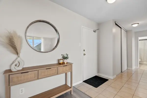 1105 Jalna BLVD #1103, London South, ON N6E 2W8