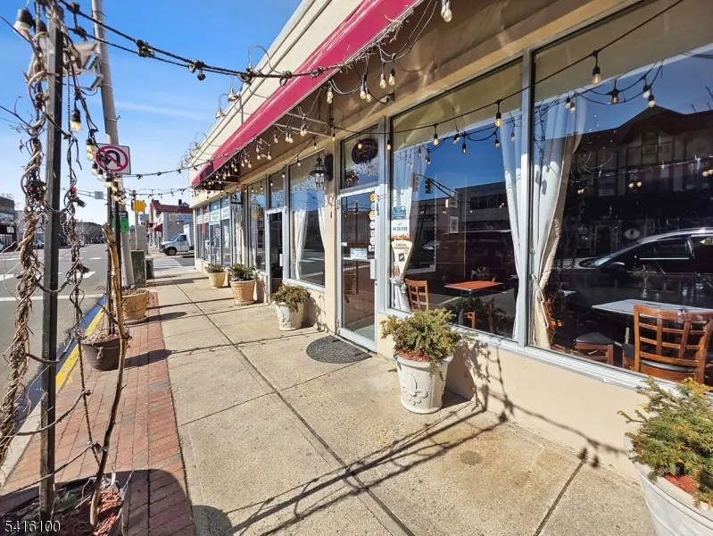 359 Bloomfield Ave, Caldwell Boro Twp., NJ 07006