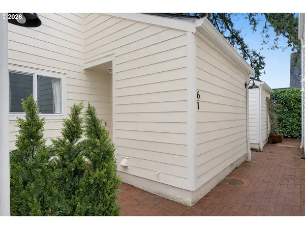 61 CHURCH ST, Lake Oswego, OR 97034