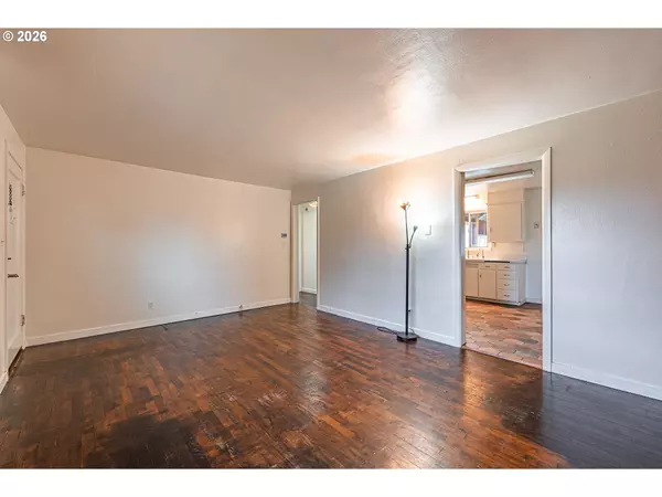 Eugene, OR 97402,630 GILBERT ST