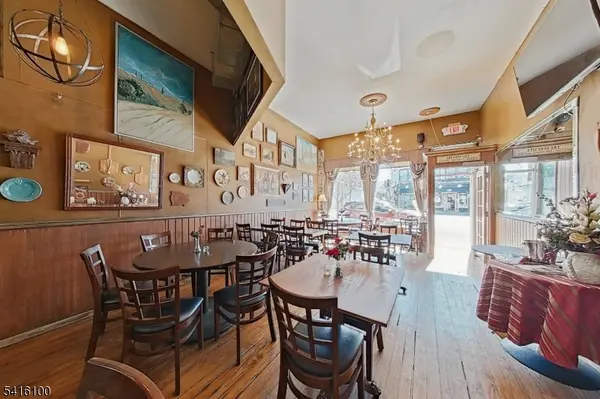 359 Bloomfield Ave, Caldwell Boro Twp., NJ 07006