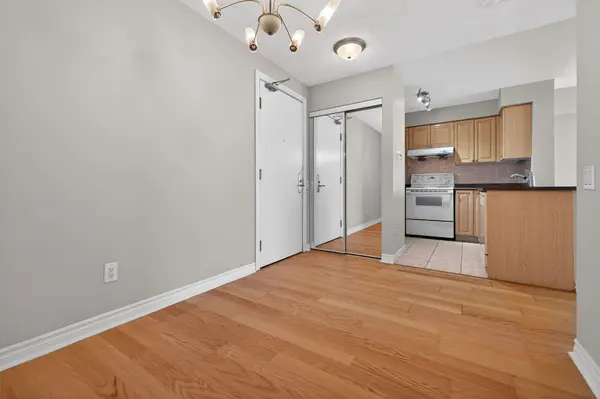 61 Town Centre CT #2301, Toronto E09, ON M1P 5C5