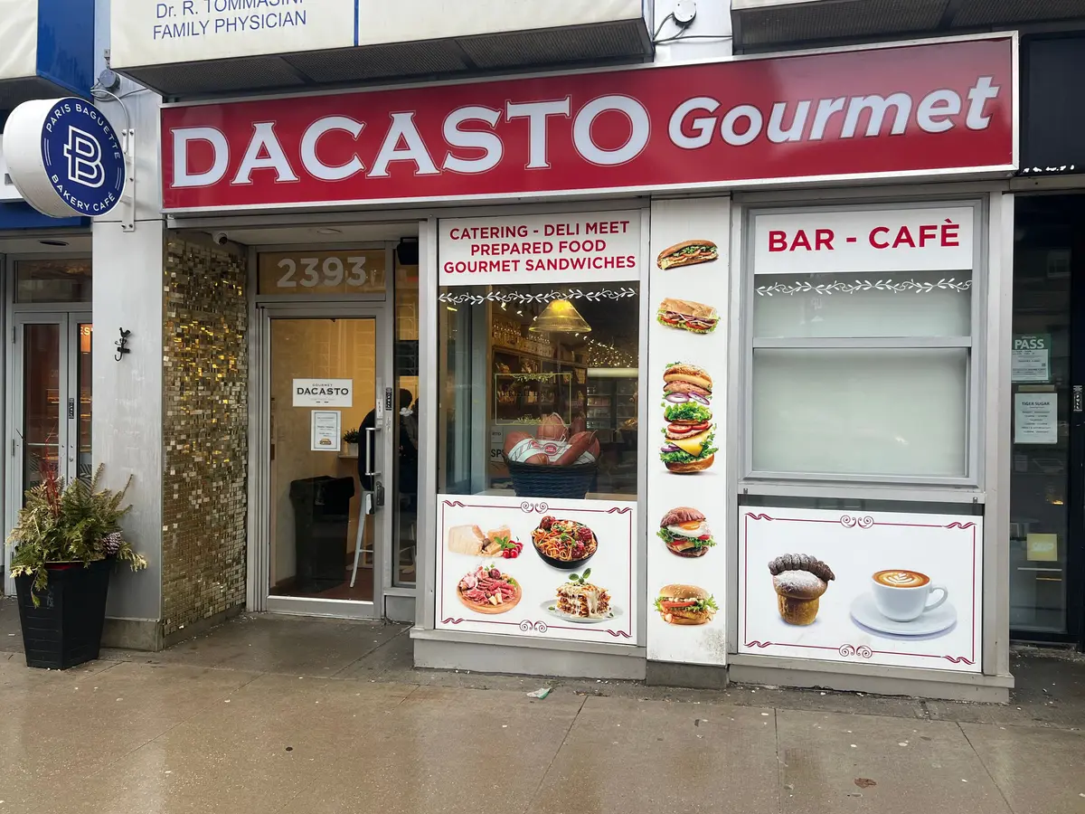 2393 Yonge ST, Toronto C10, ON M4P 3H1