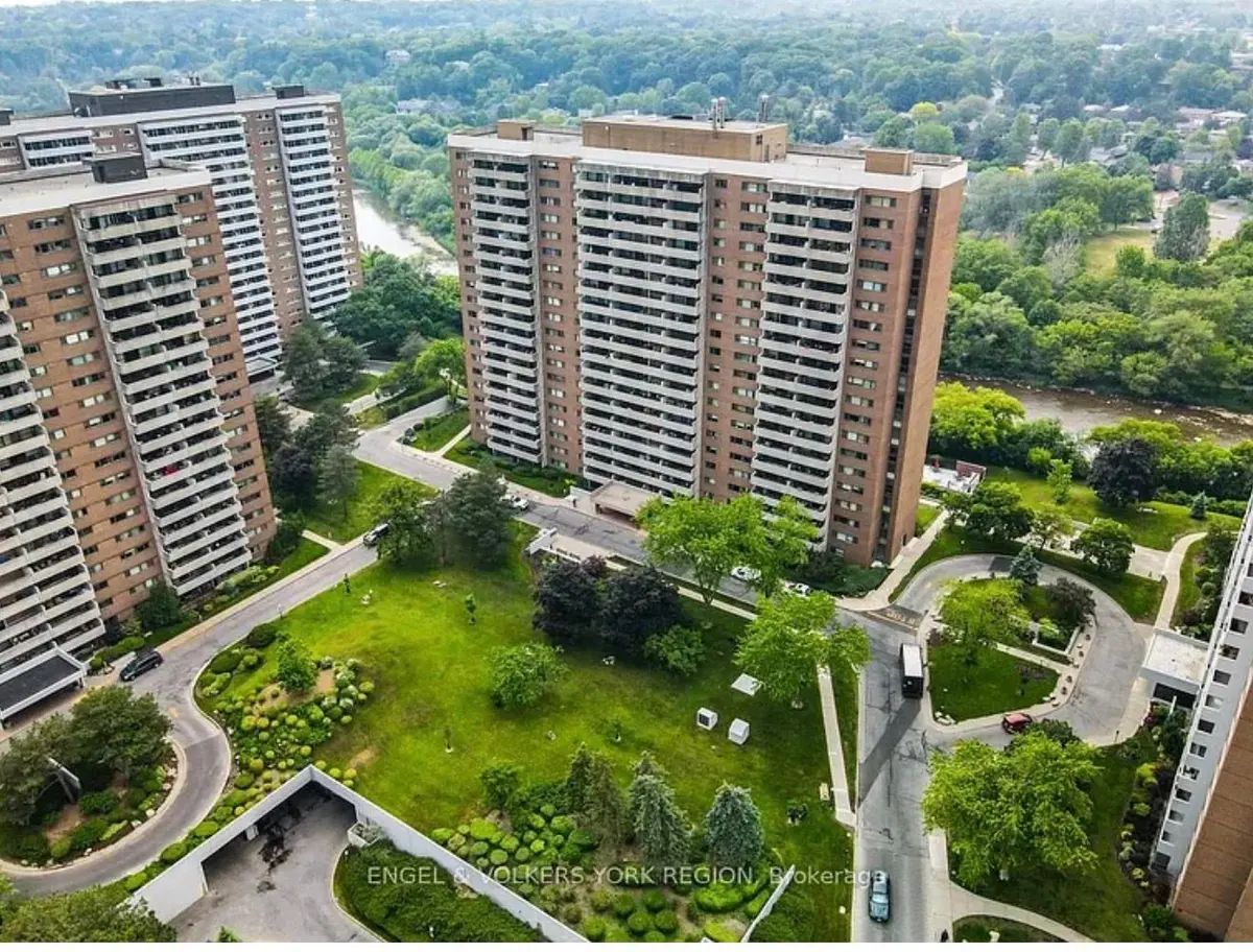 260 Scarlett RD #1605, Toronto W03, ON M6N 4X6