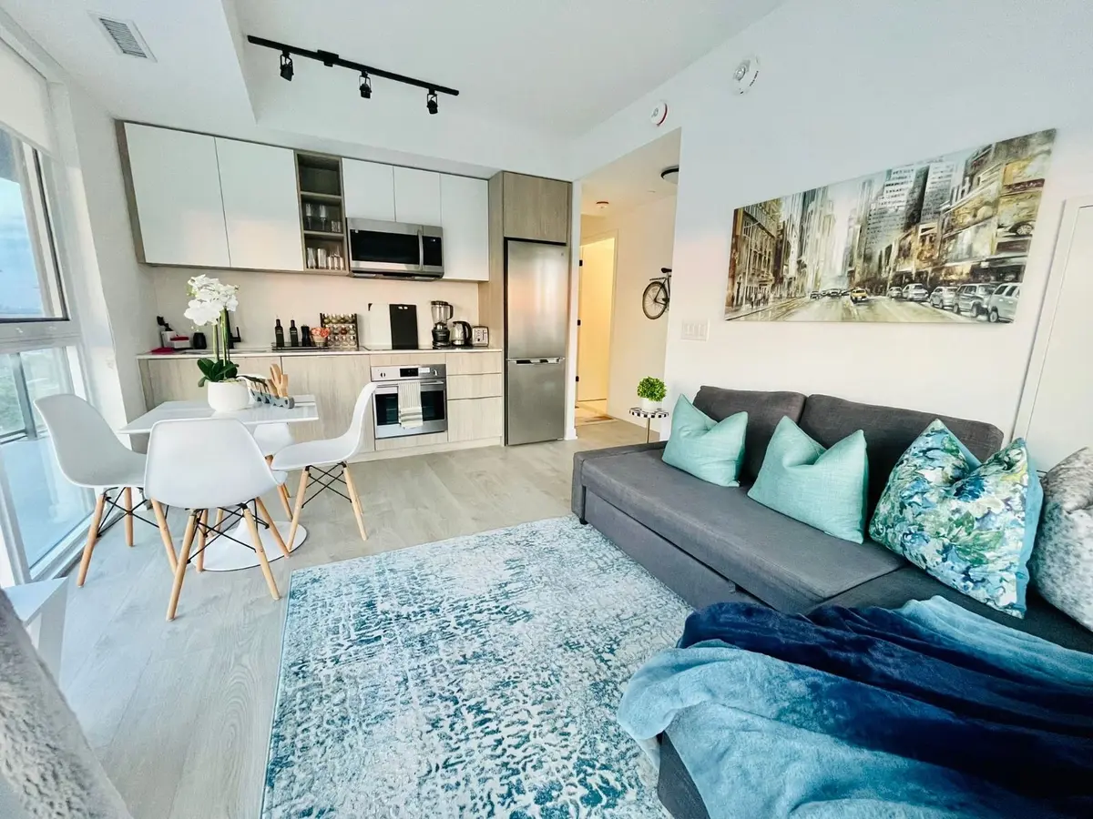 36 Zorra ST #1903, Toronto W08, ON M8Z 0G5