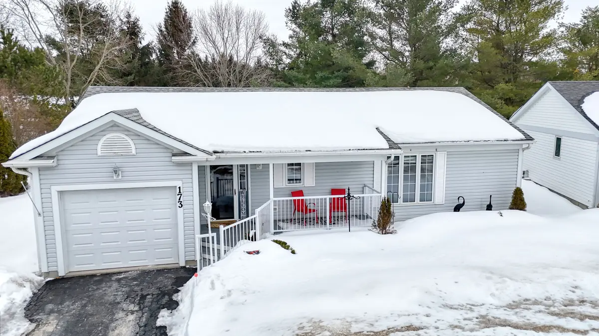 173 Lace Bark LN, Centre Wellington, ON N0B 1J0