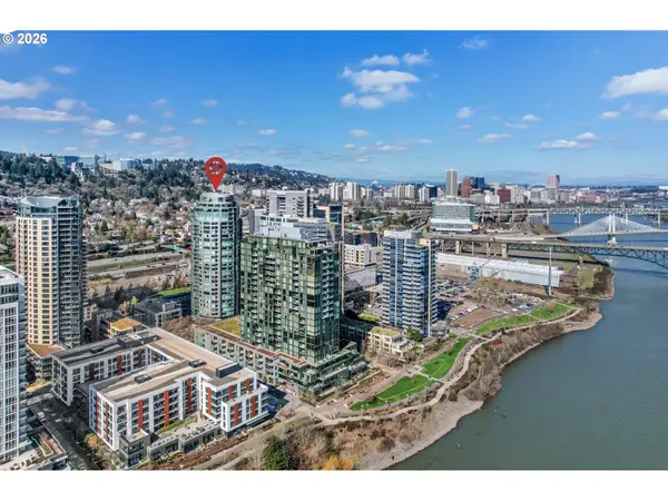 Portland, OR 97239,3601 S RIVER PKWY #2202