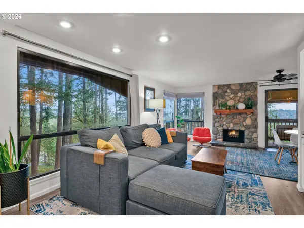 Eugene, OR 97405,126 TREEHILL LOOP