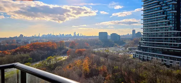 1 Quarrington LN #1215, Toronto C13, ON M3C 0S4