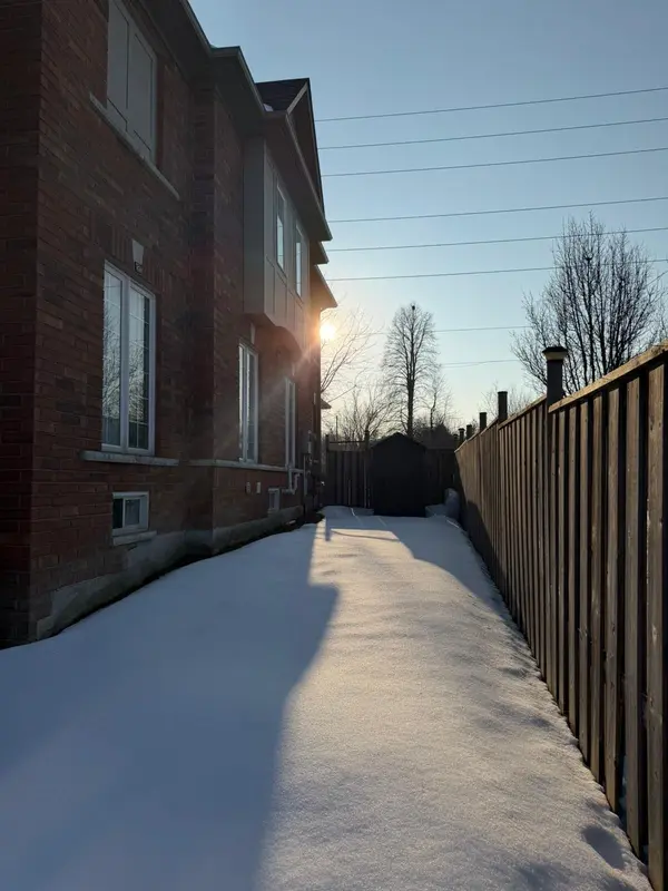 303 Porte RD #Basement, Ajax, ON L1S 0A4