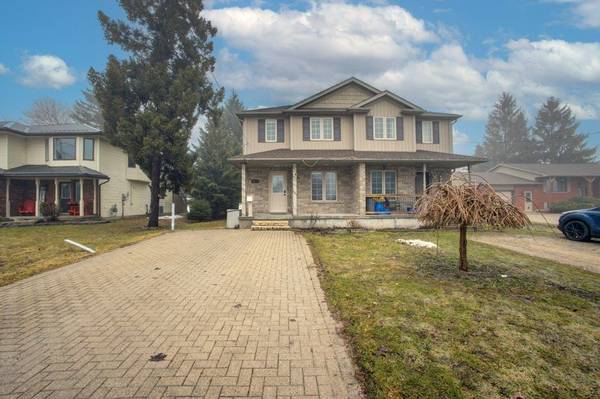 371 Main ST W,  Minto,  ON N0G 2P0