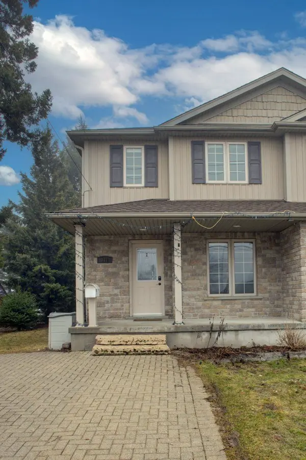 371 Main ST W, Minto, ON N0G 2P0