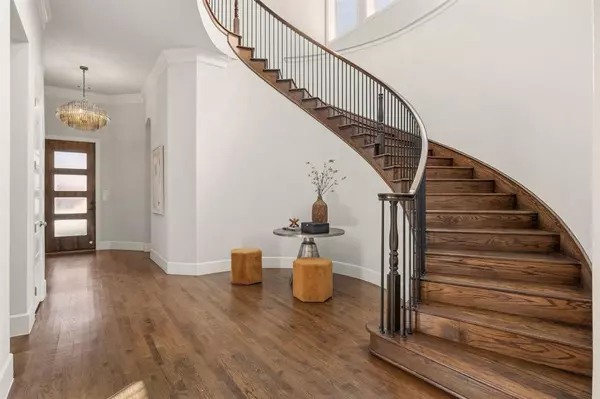 Dallas, TX 75209,4567 Elsby Avenue