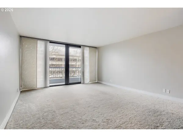 111 SW HARRISON ST #4G, Portland, OR 97201