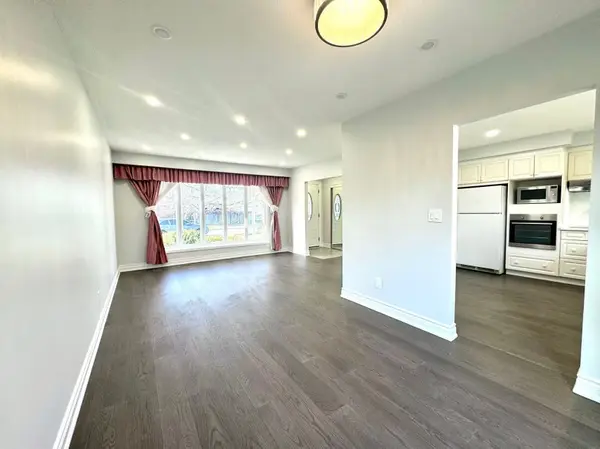 55 Taylor RD, Ajax, ON L1S 2X5