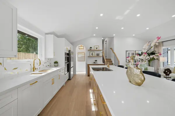 3 Reuben ST, Aurora, ON L4G 2M1