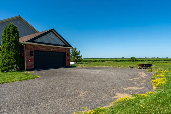 374 Niagara Stone RD, Niagara-on-the-lake, ON L0S 1J0