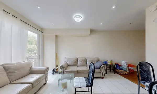 33 Wanstead AVE, Toronto E06, ON M1L 3L3