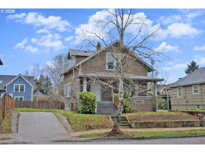 8414 SE 17TH AVE, Portland, OR 97202