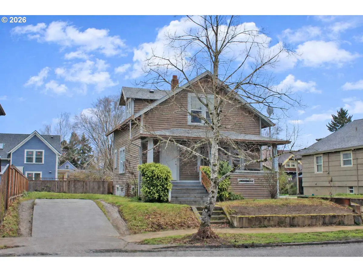 8414 SE 17TH AVE, Portland, OR 97202