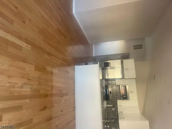 Address not disclosed, Newark City, NJ 07112