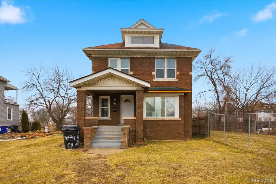 4624 Pacific ST, Detroit, MI 48204