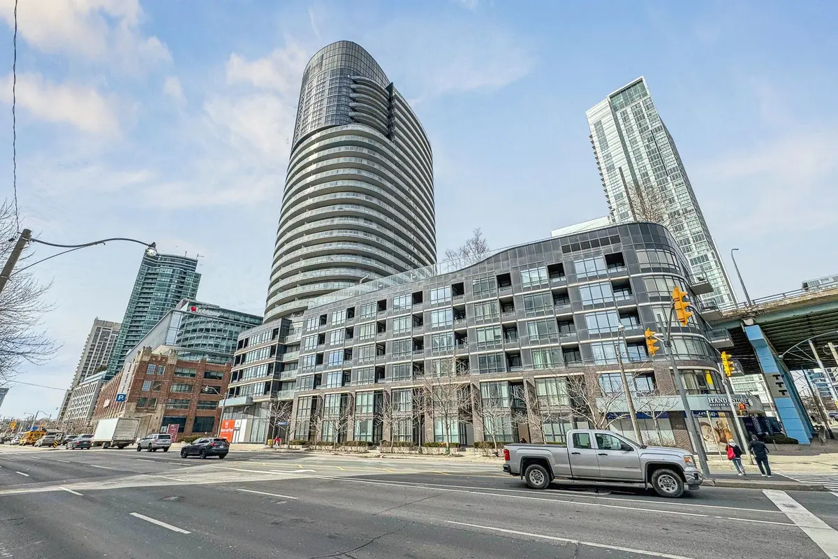 38 Dan Leckie WAY #1605, Toronto C01, ON M5V 2V6