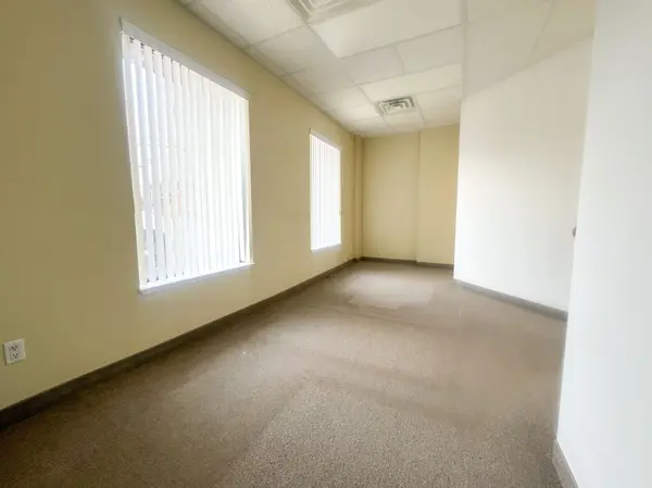 110-112 Third ST W, Cochrane, ON P0L 1C0