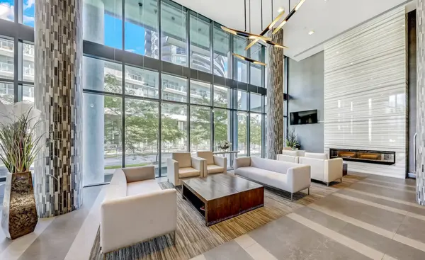 39 Annie Craig DR #1505, Toronto W06, ON M8V 0C5