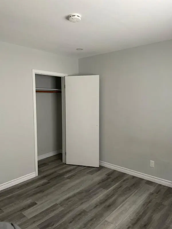 136 Appel ST #Upper, London East, ON N5Y 1R4