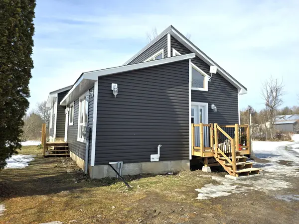 2147 Marlbank RD, Tweed, ON K0K 3J0