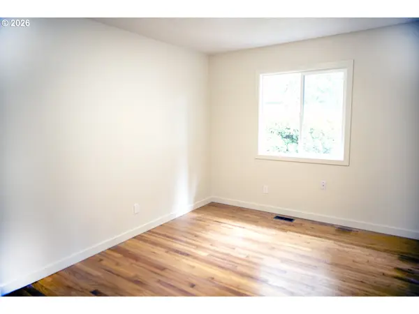 15236 SE KELLY ST, Portland, OR 97236
